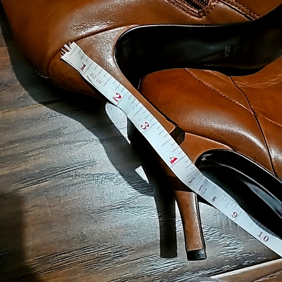 Steve Madden boot - Picture 3 of 3